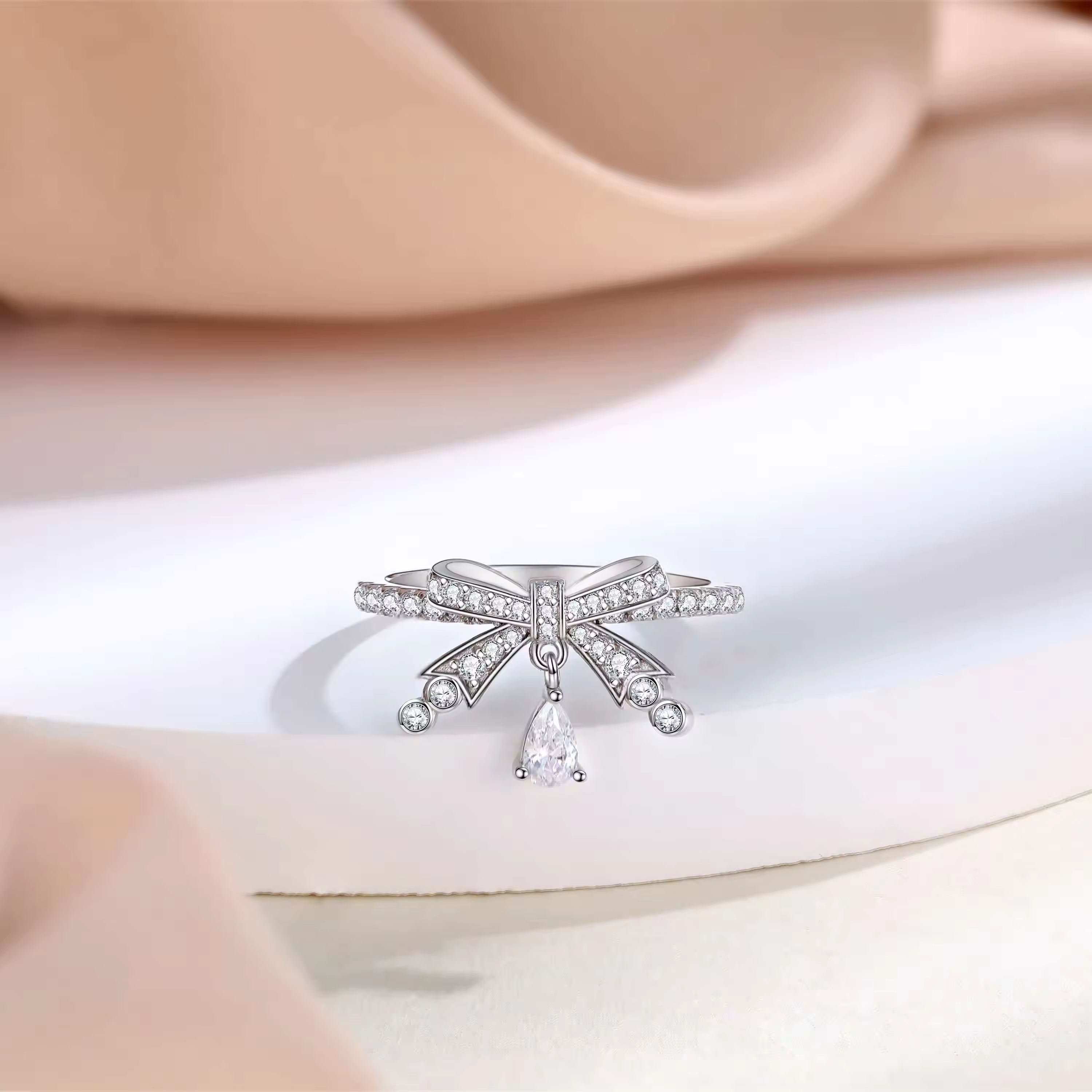 Xenium Bow Knot Ring